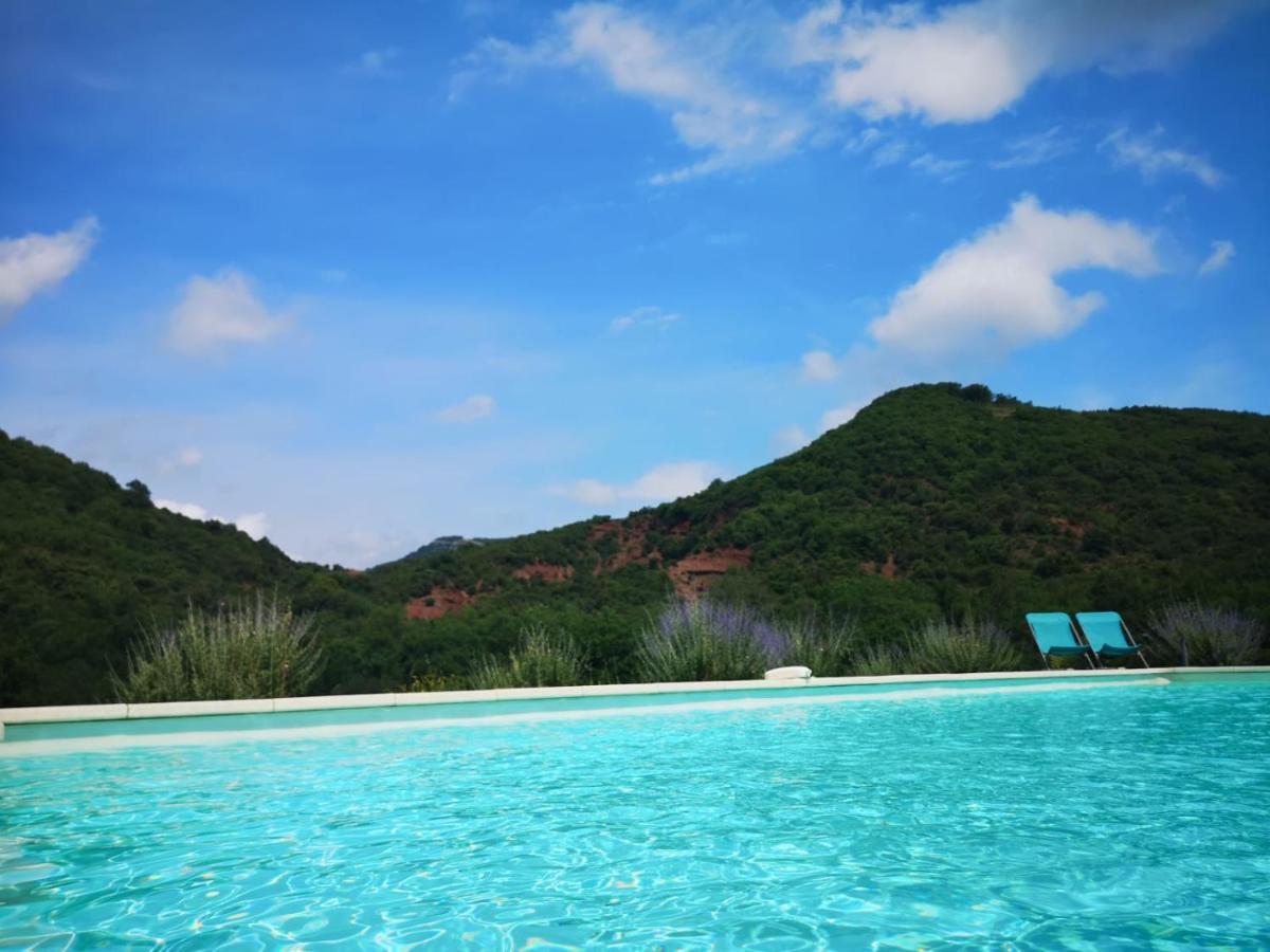 Domaine De Montbarri Bed & Breakfast La Tour-sur-Orb Dış mekan fotoğraf